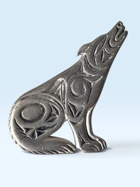 Rare Vintage Canadian Inuit Howling Wolf Pewter Statement Brooch